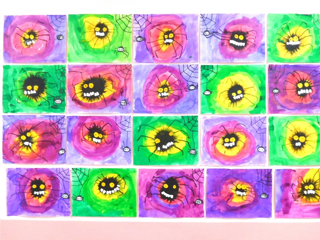 Une araignée déjantée !