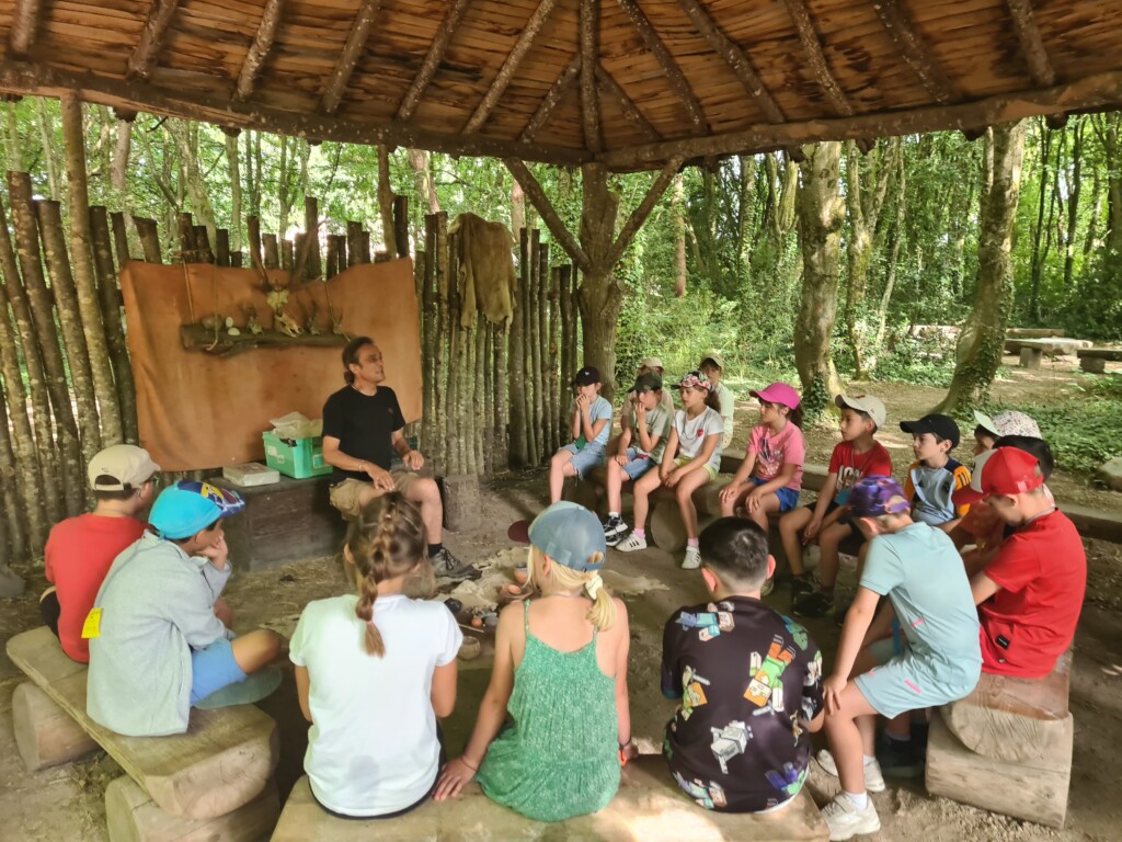 Une journée à la découverte de la Préhistoire pour les CE2 au CAIRN